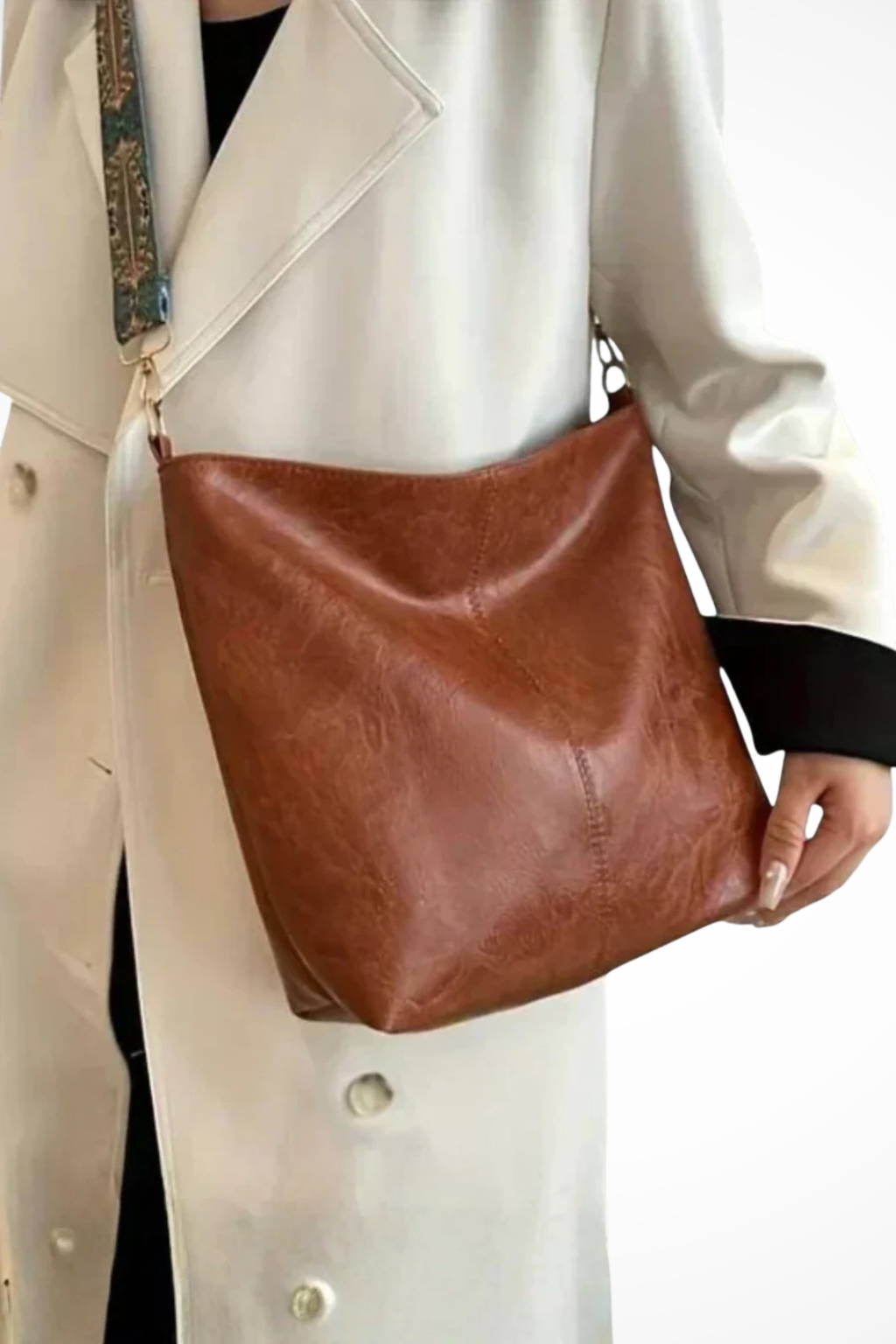 Maribelle Borsa a Spalla con Cinghia Decorata e Silhouette Morbida