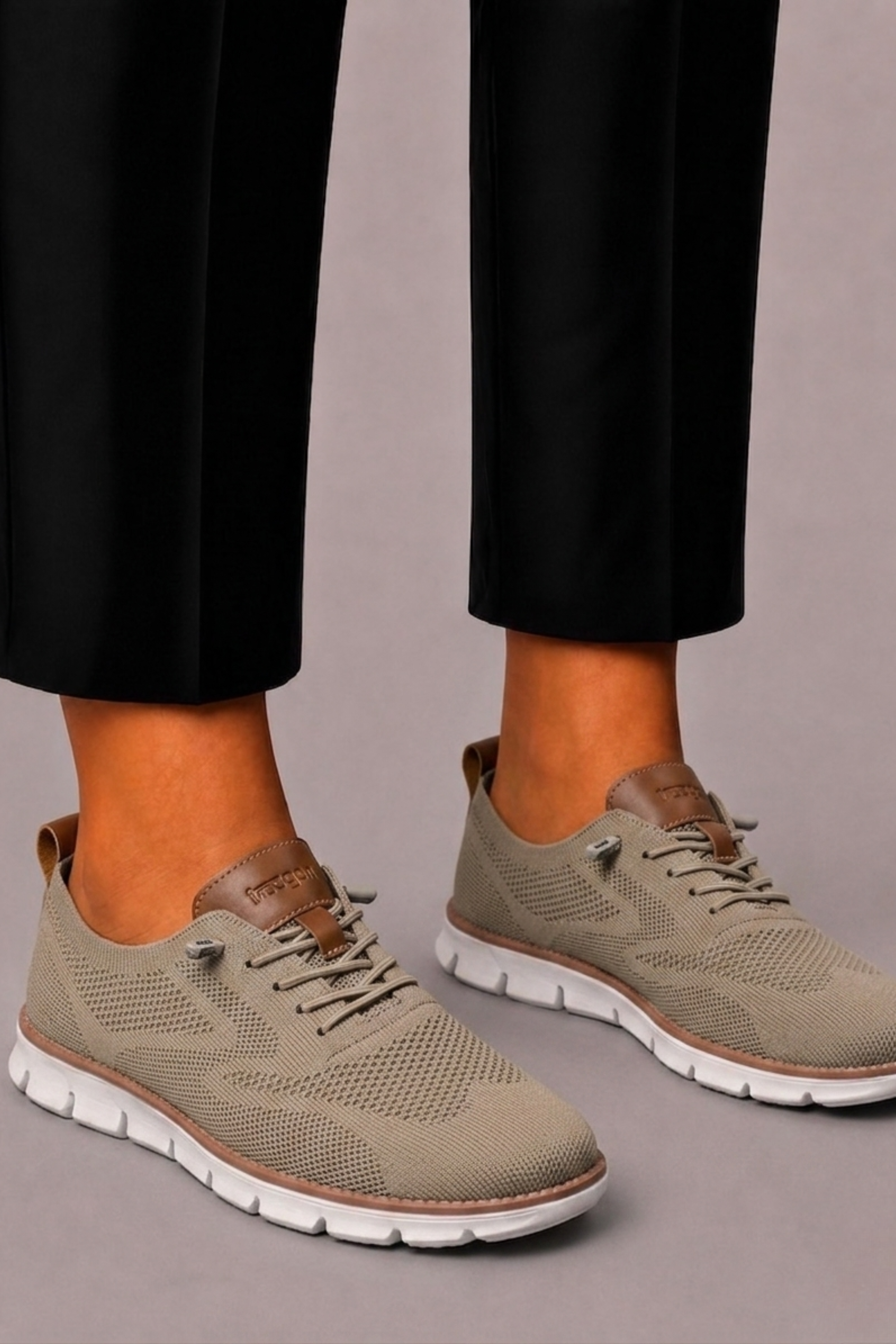 Sneakers in Mesh ANFINITE