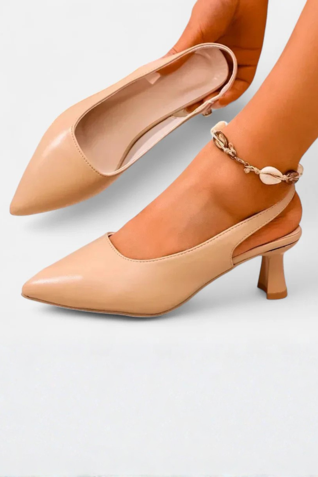 Tacchi Slingback Octavia con Punta Affilata e Tacco Kitten