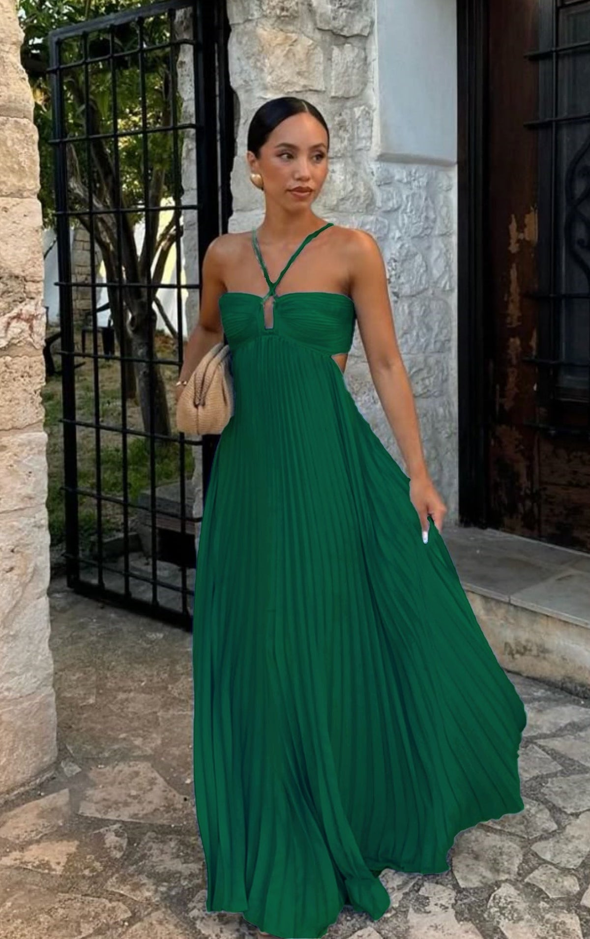 Robe longue plissée pour femme à col licou et dos nu