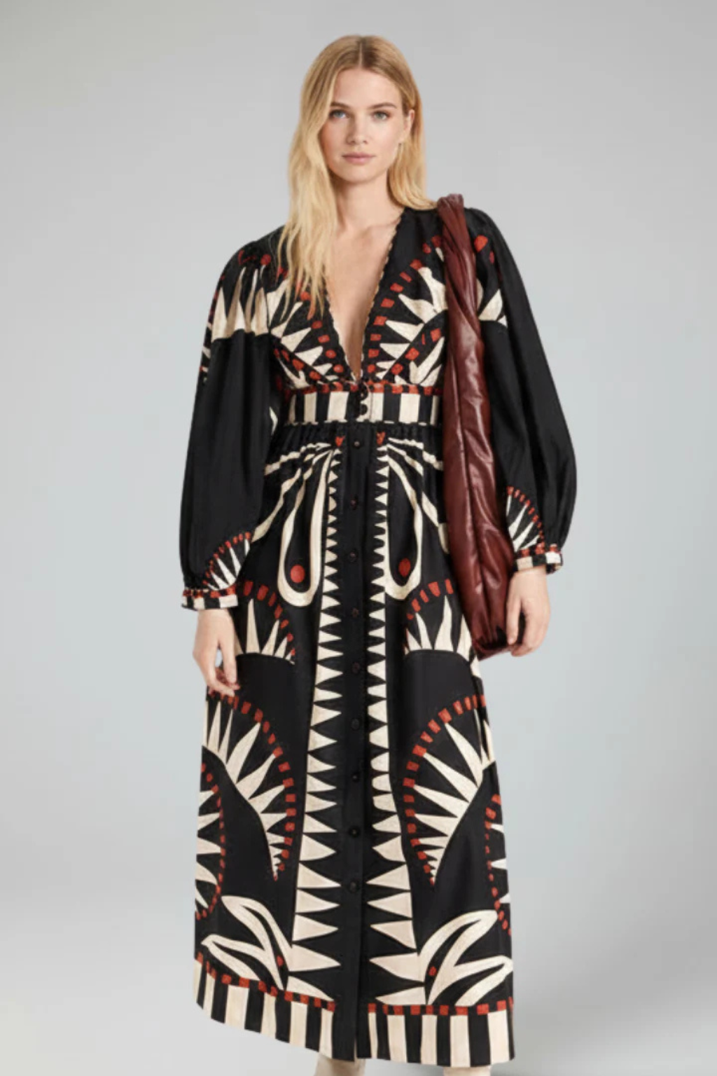 Flow Dress – Printet Silhuet med Lag-På-Lag Effekt