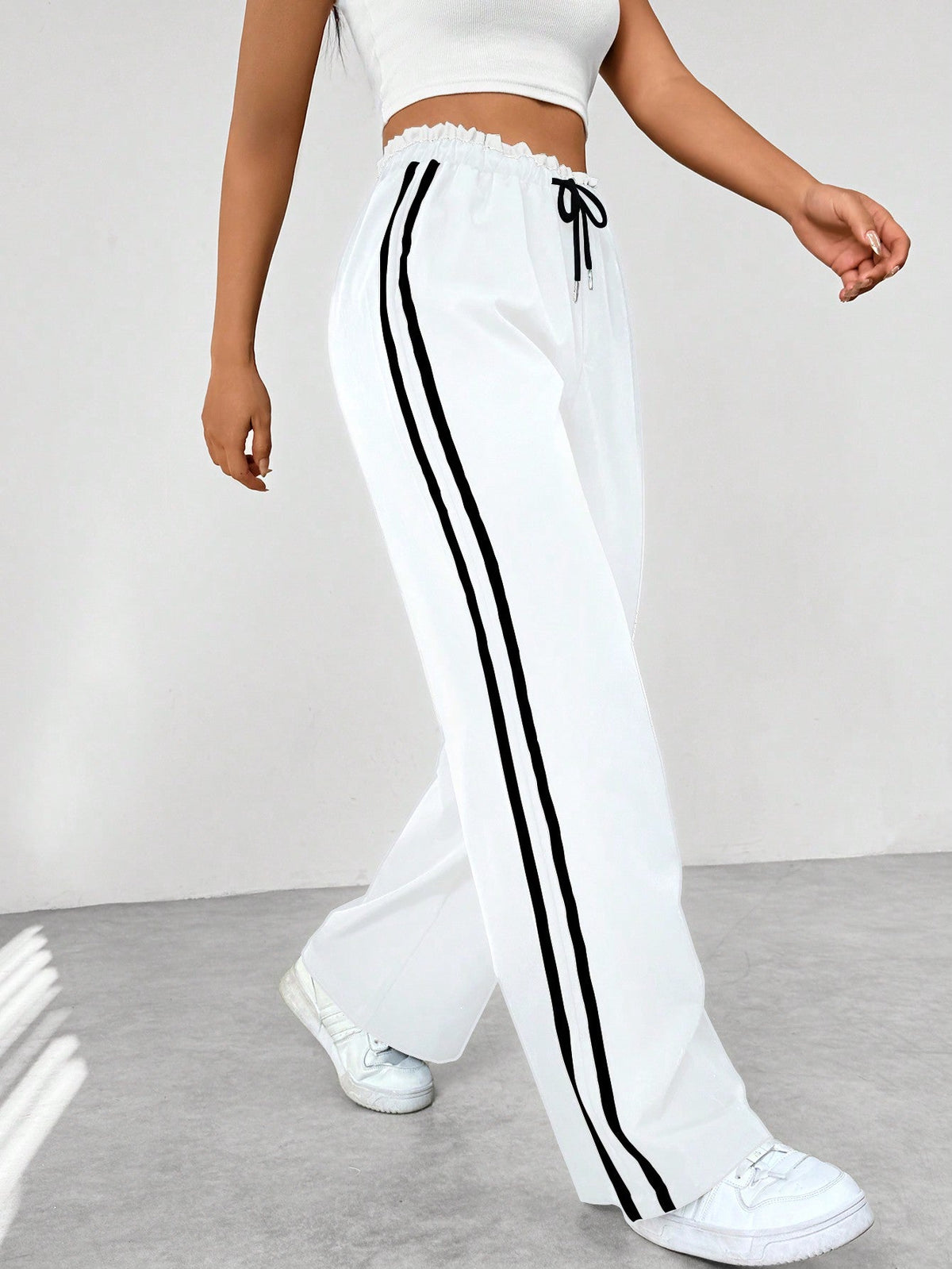 Pantaloni Jogger Donna a Gamba Ampia con Bande Laterali