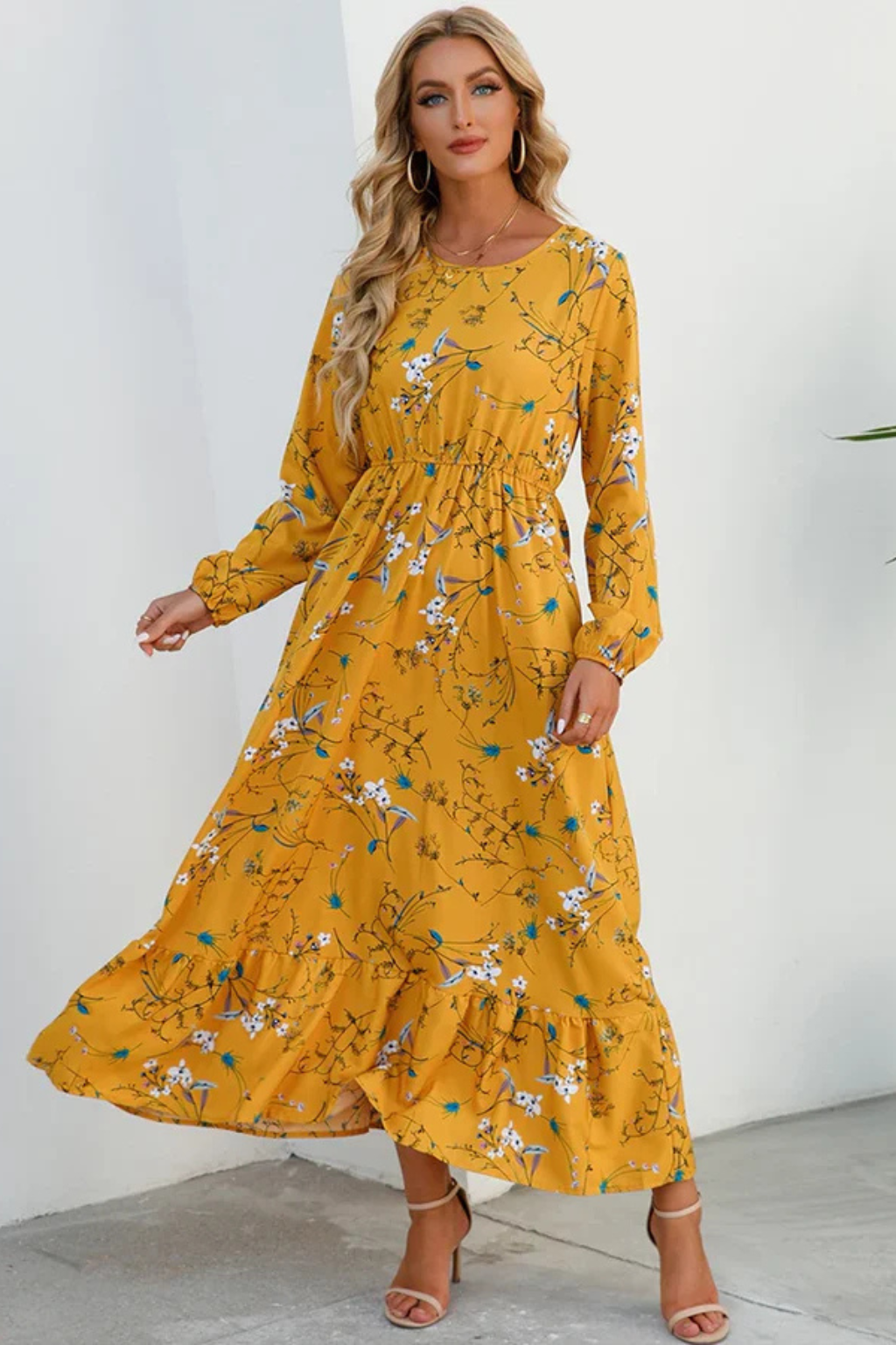 Blomsterkjole Boho Silhuet Elegant Sommerstil