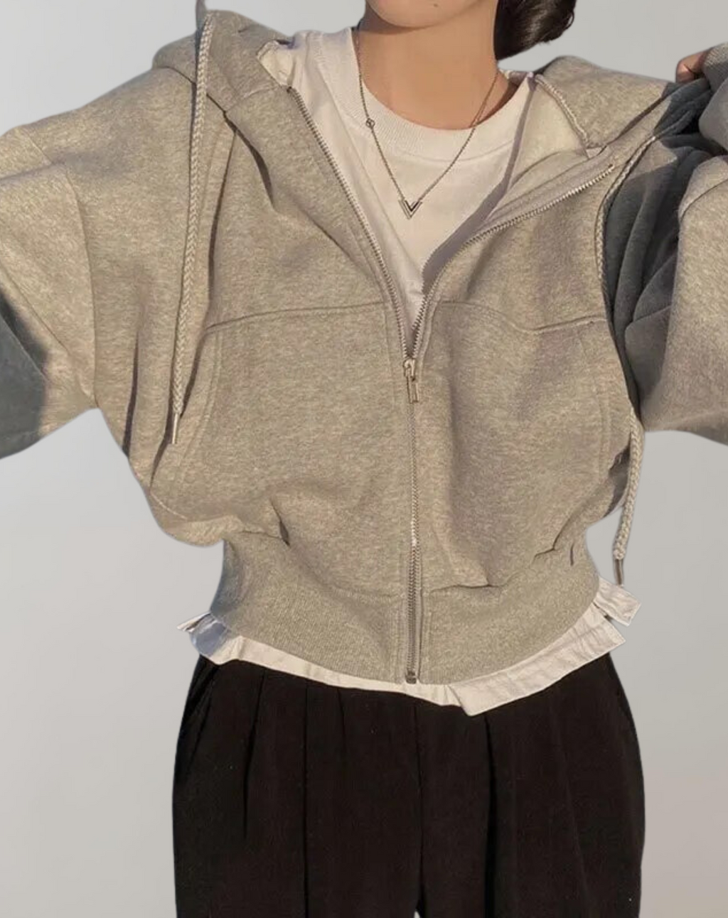 Felpa Donna con Cappuccio e Zip – Comfort Morbido e Stile Casual per Ogni Giorno