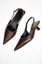 Lucinda Lak Slingback Heels med Spids Tå og Elegant Glans