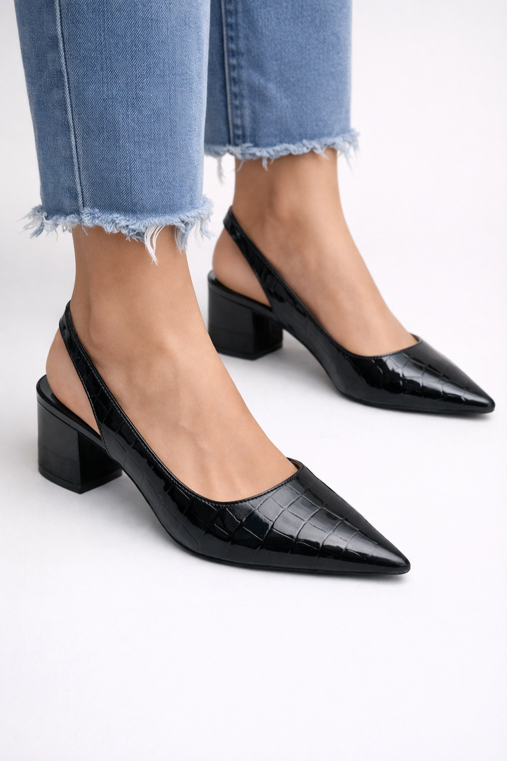 Slingback Pumps med Spids Tå og Lav Hæl