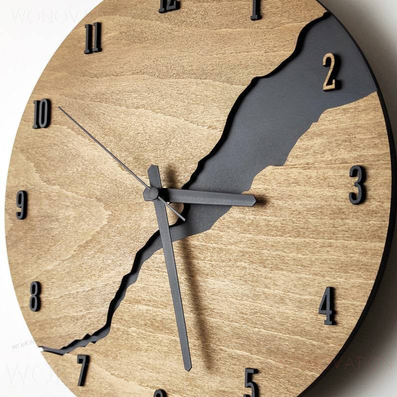 Orologio da parete di lusso in legno