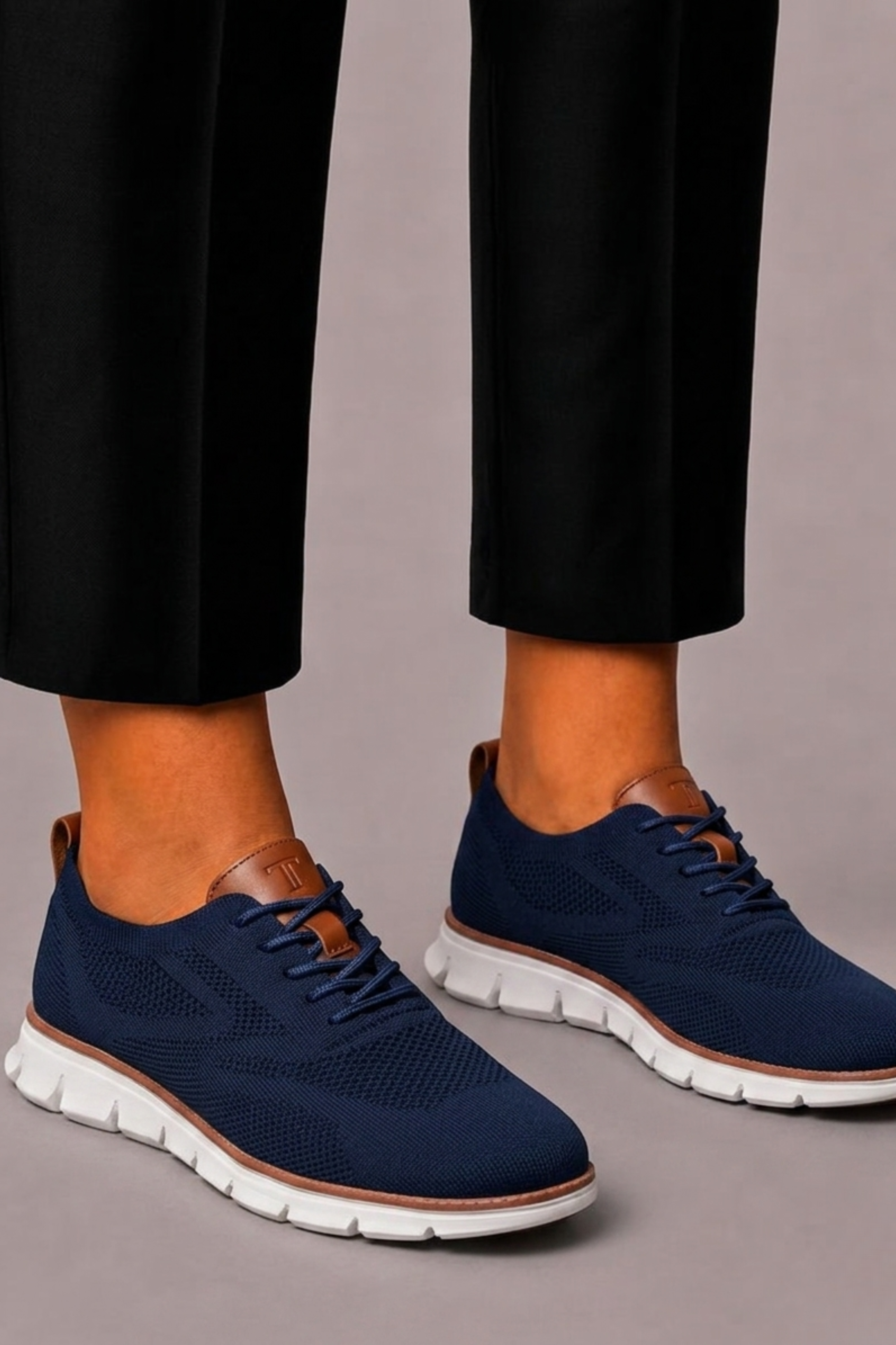Sneakers in Mesh ANFINITE