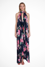 Abito Plissettato con Scollo Halter e Silhouette Fluttuante