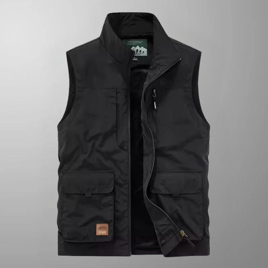 Chaleco cargo outdoor de hombre con múltiples bolsillos