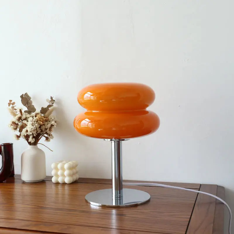 Lampada da tavolo retrò in stile Bauhaus italiano