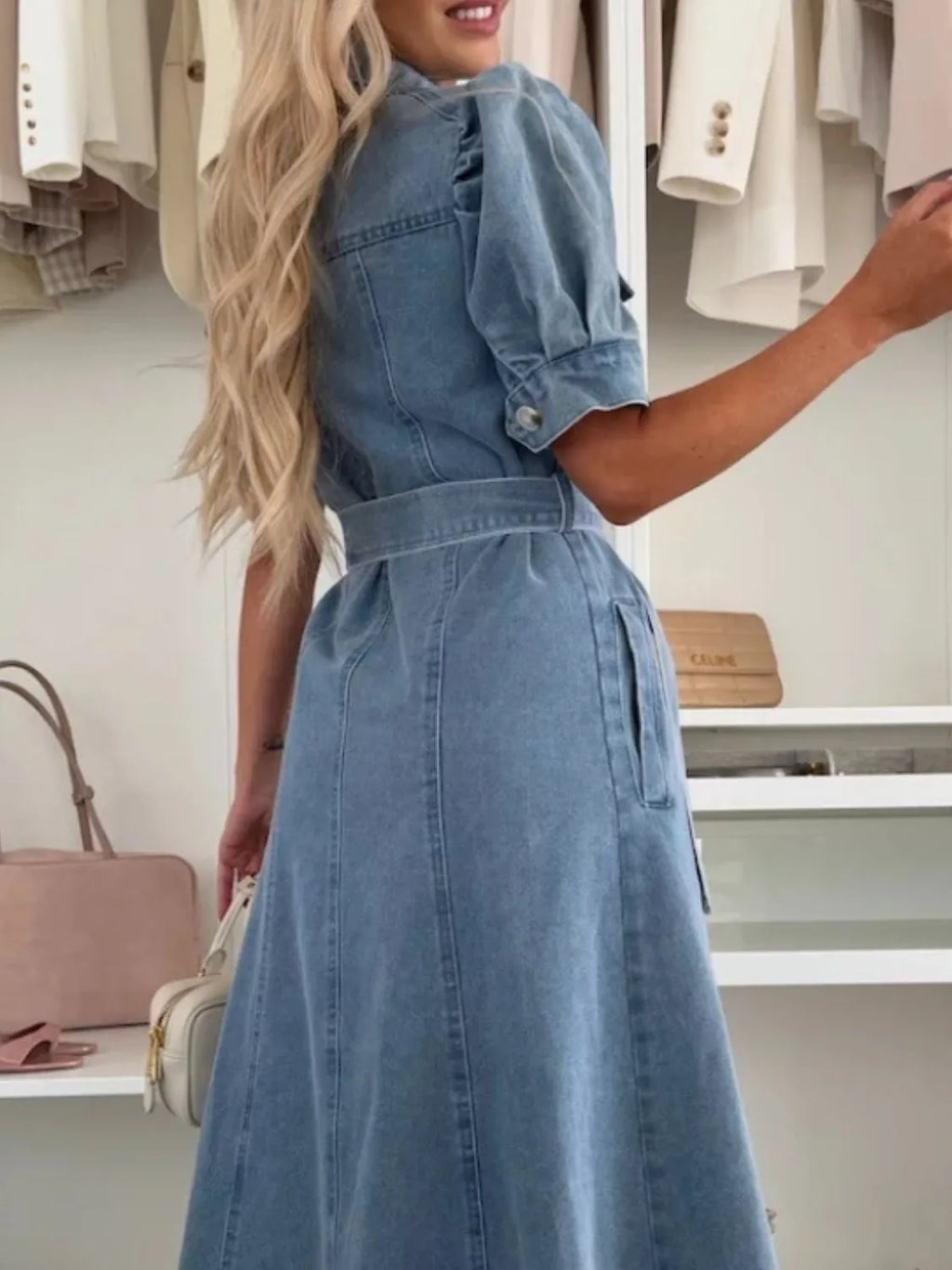 Denimkjole Løs Silhuet Moderne Komfortstil