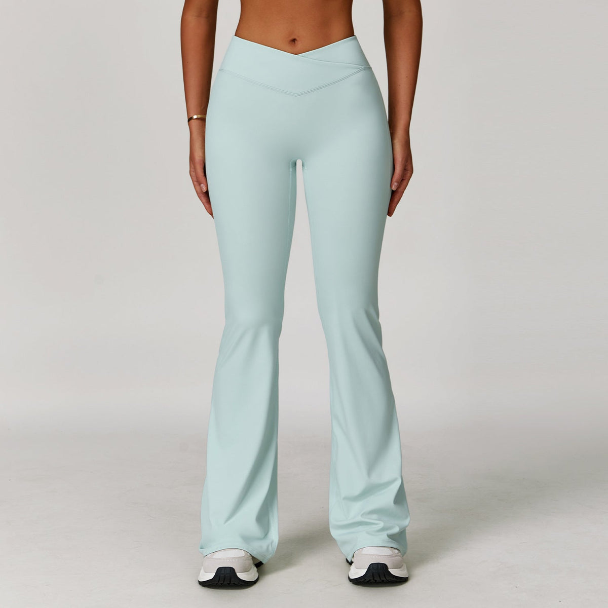 Pantaloni Yoga Donna a Zampa con Vita Incrociata – Comfort e Silhouette Modellante