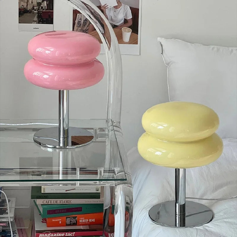 Lampada da tavolo retrò in stile Bauhaus italiano