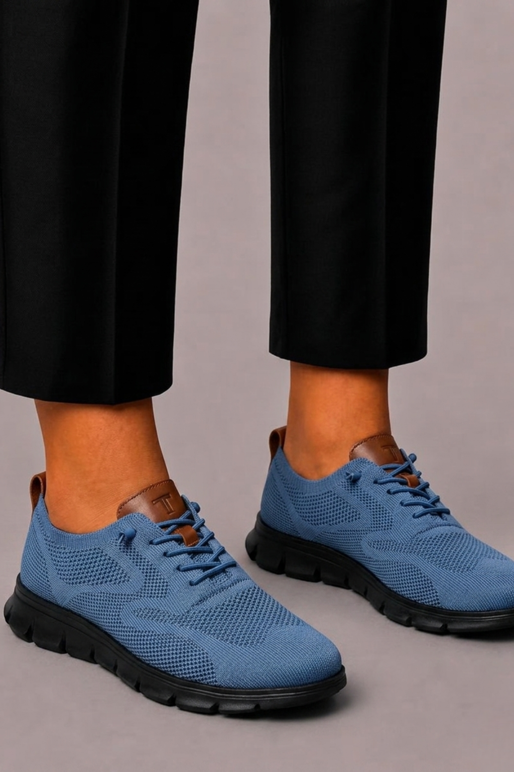 Sneakers in Mesh ANFINITE