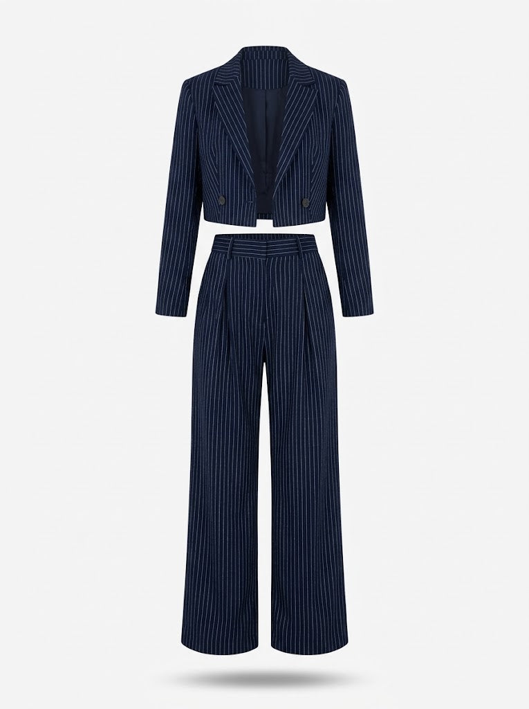 Completo Donna Gessato con Blazer Corto e Pantaloni a Gamba Larga