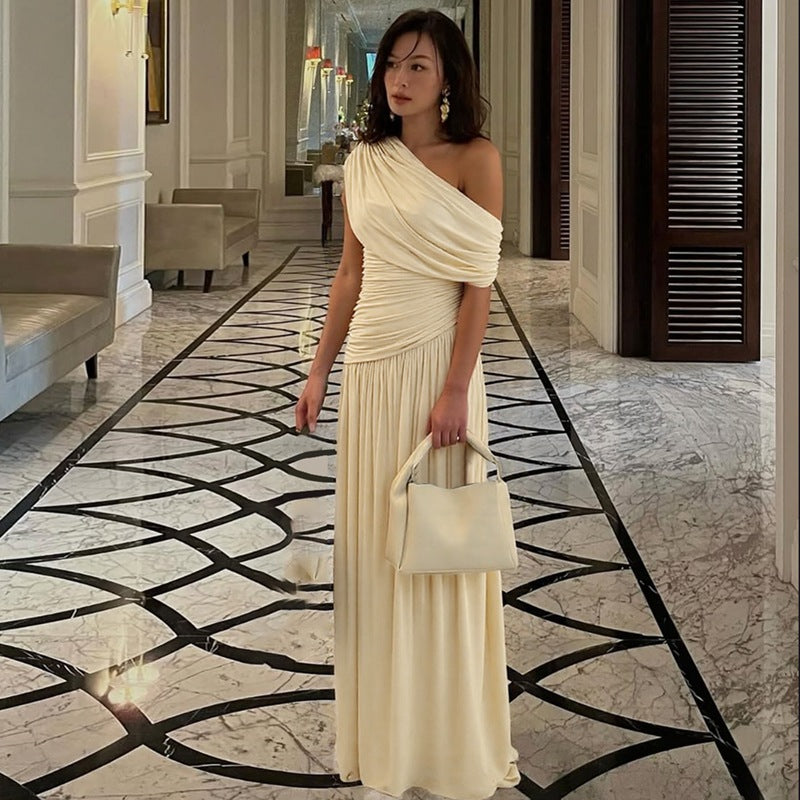Robe de grossesse maxi à col asymétrique