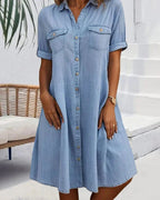 Midikjole Revers Design Elegant Sommerstil