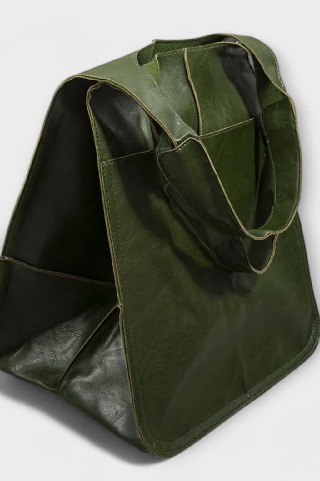 Blød Hverdags Tote med Rummeligt Design og Enkel Stil