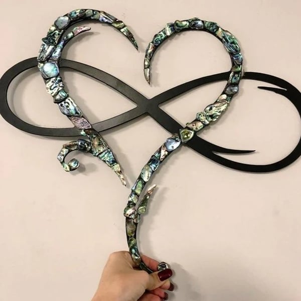 Arte da Parete in Ferro con Cuore Infinito - InfiniteHeart