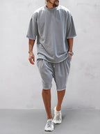Completo Sportivo Uomo dalla Vestibilità Relaxed