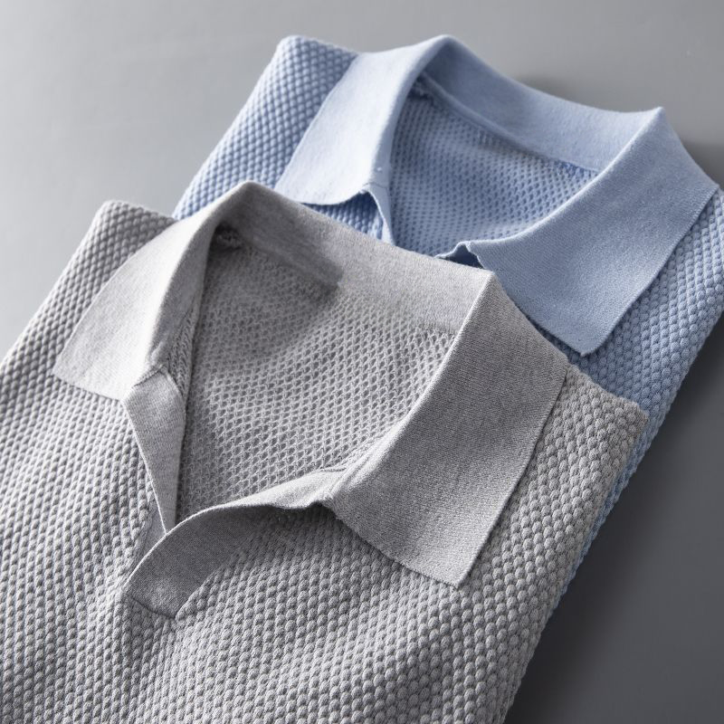 Polo de hombre de punto waffle con cuello de pico