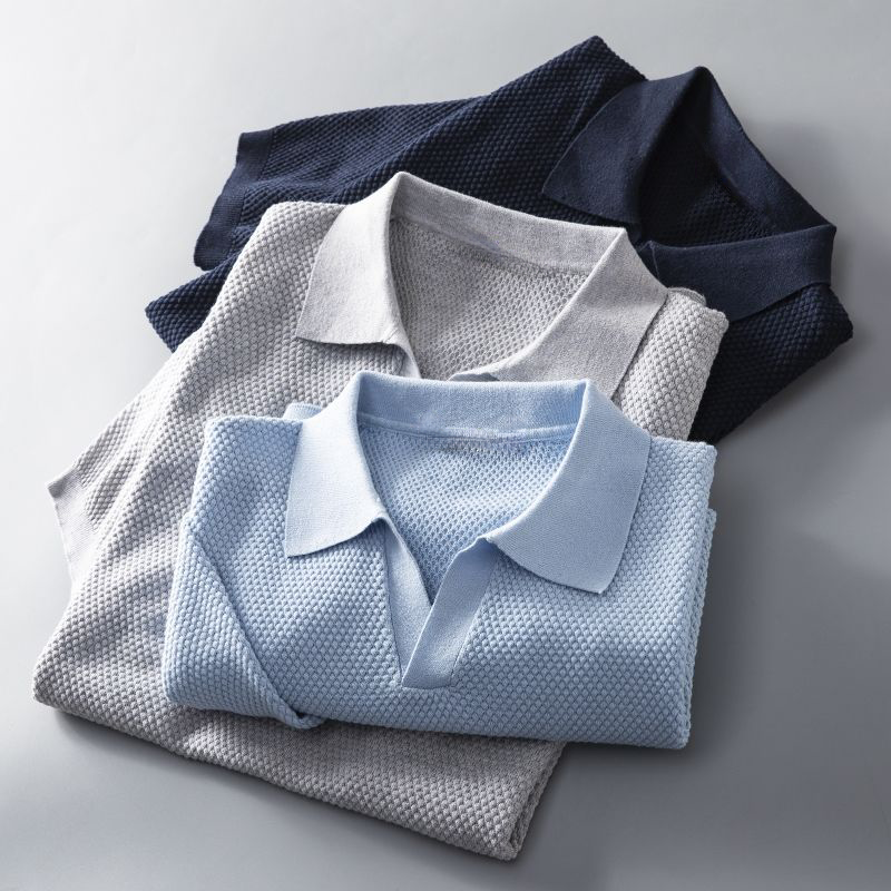 Polo de hombre de punto waffle con cuello de pico