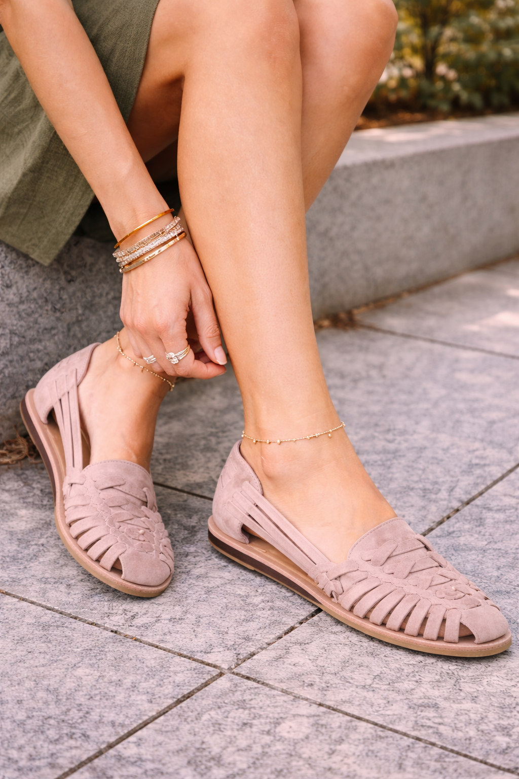 Sandali Bassi in Pelle Intrecciata da Donna
