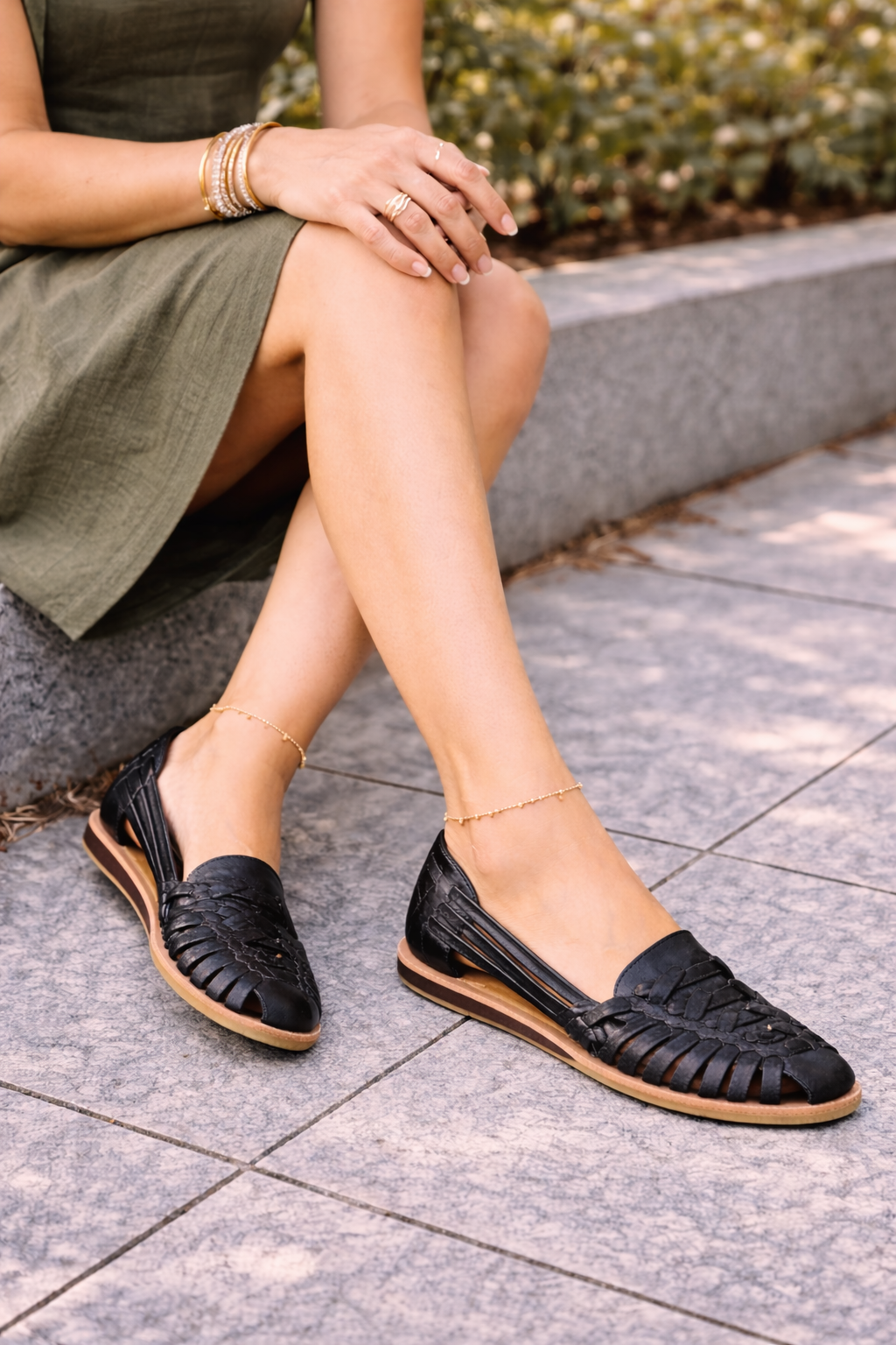 Sandali Bassi in Pelle Intrecciata da Donna