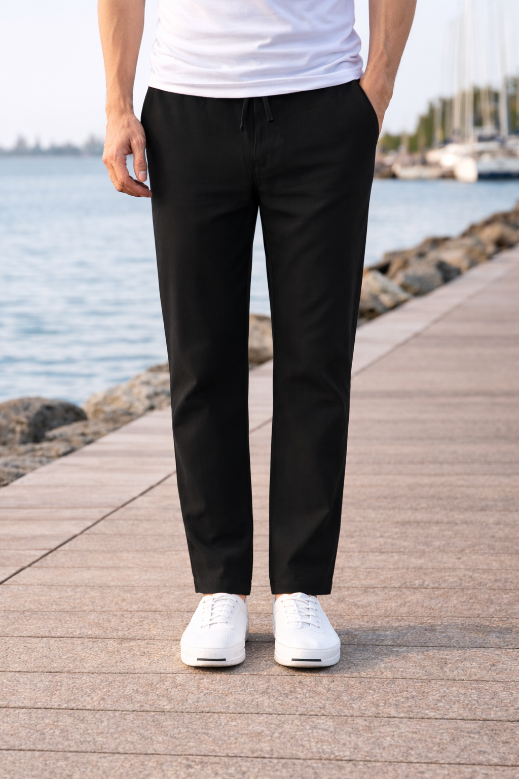 Pantaloni Uomo in Cotone con Coulisse e Gamba Dritta