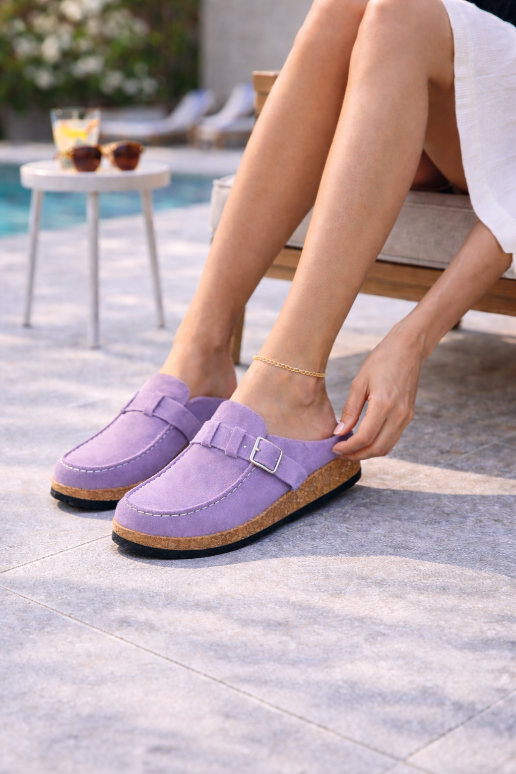 Mocassini Slip-On in Camoscio con Fibbia da Donna