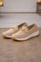 Mocassini Slip-On Effetto Camoscio con Morsetto Decorativo