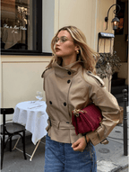 Trench Corto Donna dal Design Elegante