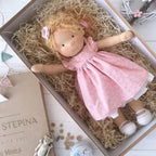 Doll in Peluche Morbido per Gioco Creativo – Design Confortevole per Gioia Quotidiana