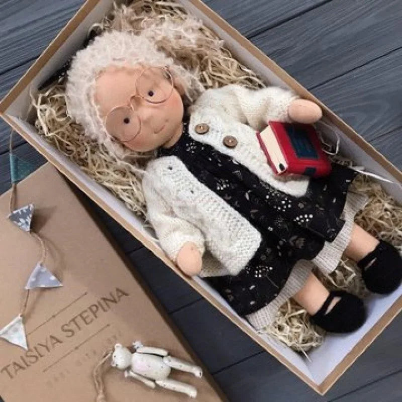 Doll in Peluche Morbido per Gioco Creativo – Design Confortevole per Gioia Quotidiana