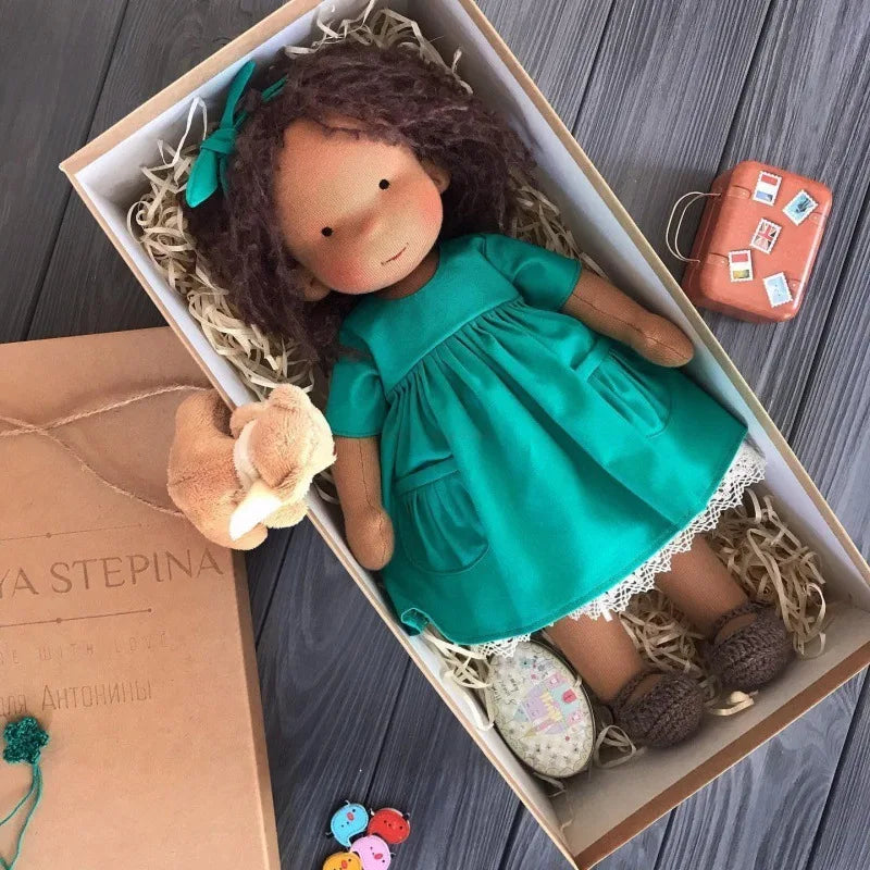 Doll in Peluche Morbido per Gioco Creativo – Design Confortevole per Gioia Quotidiana