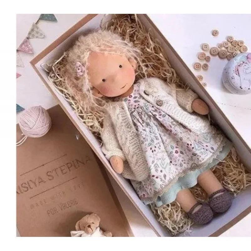 Doll in Peluche Morbido per Gioco Creativo – Design Confortevole per Gioia Quotidiana