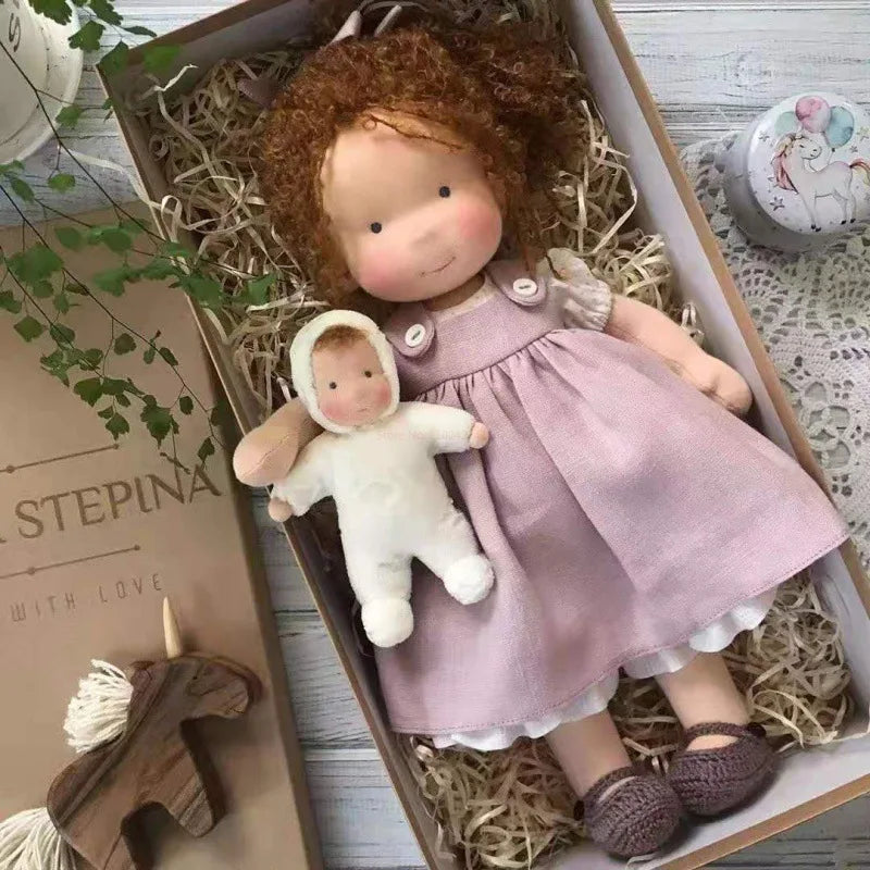 Doll in Peluche Morbido per Gioco Creativo – Design Confortevole per Gioia Quotidiana