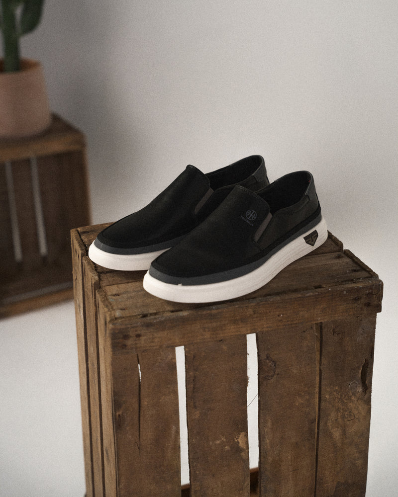 Baskets slip-on homme en cuir léger – Chaussures décontractées confortables et élégantes