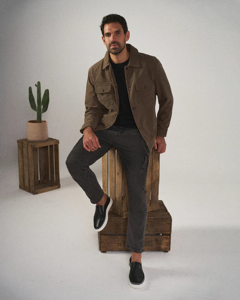 Zapatillas sin cordones para hombre de piel ligera – Calzado casual cómodo y elegante