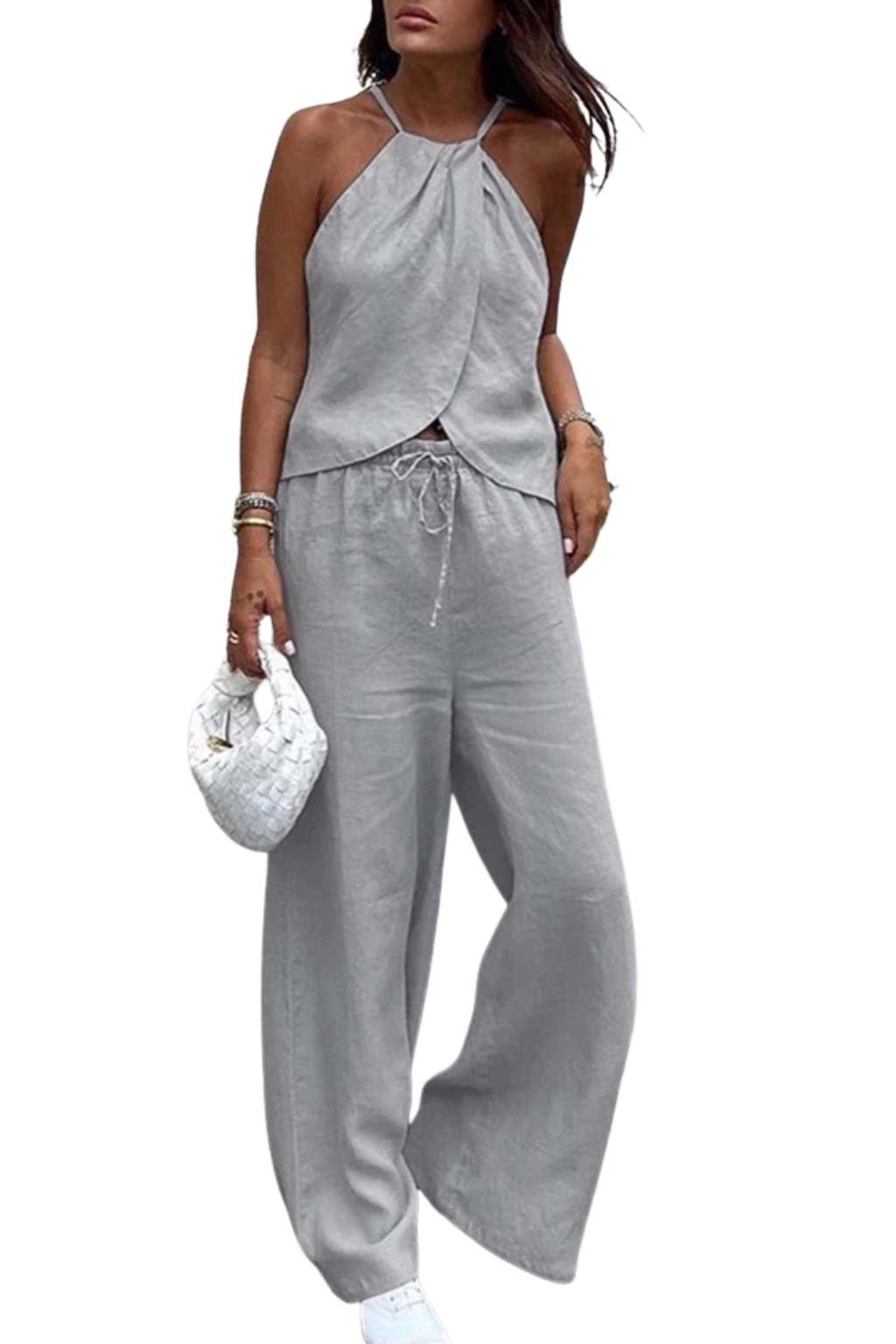 Set Halter con Pantaloni Larghi – Elegante Look Estivo a Due Pezzi