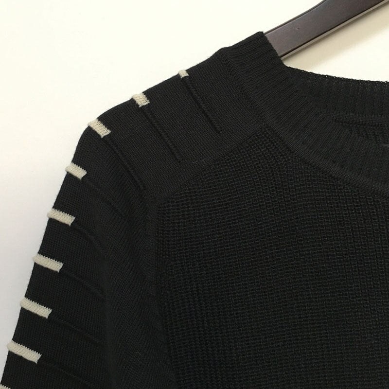 Maglione Uomo Slim Fit a Coste con Maniche Raglan Stampate – Stile Moderno e Raffinato