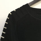 Maglione Uomo Slim Fit a Coste con Maniche Raglan Stampate – Stile Moderno e Raffinato