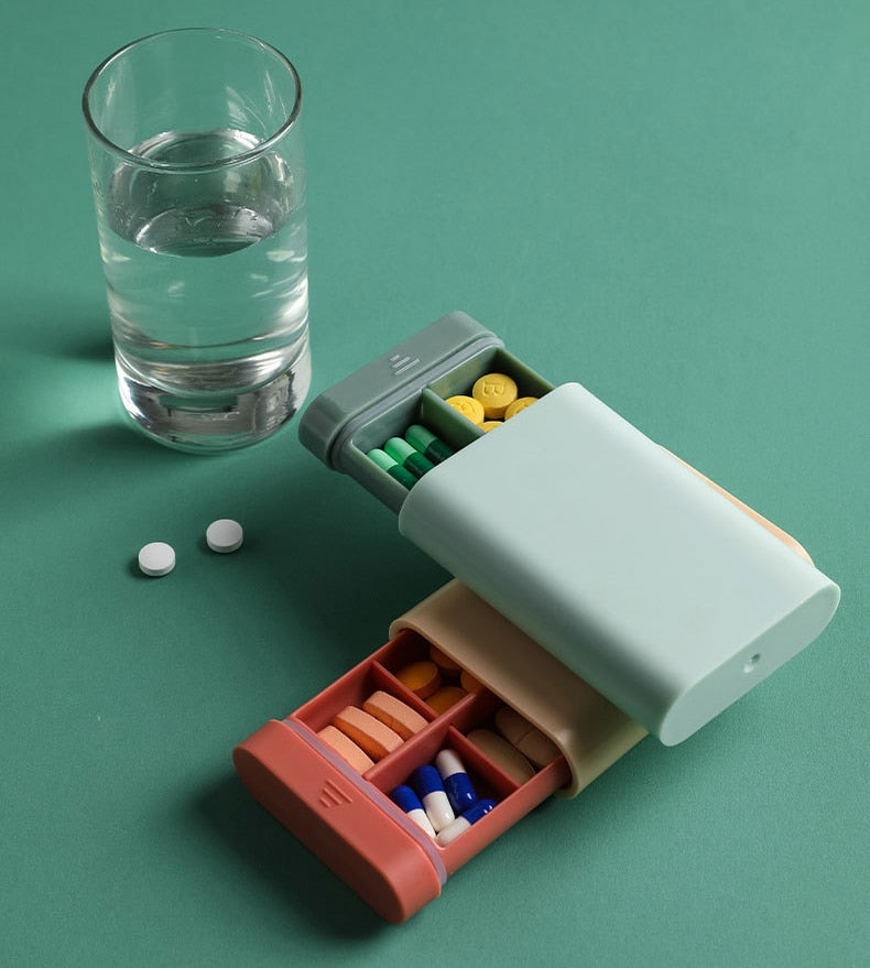 Porta Integratori ANFINITE – Organizer Compatto per Integratori e Farmaci
