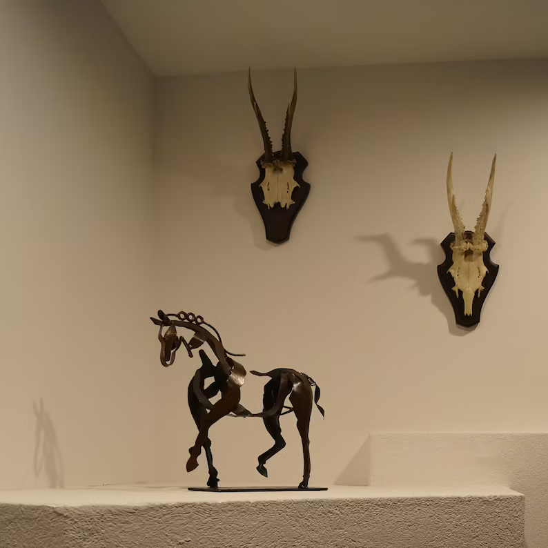 Ferro – Figura di Cavallo Fatta a Mano