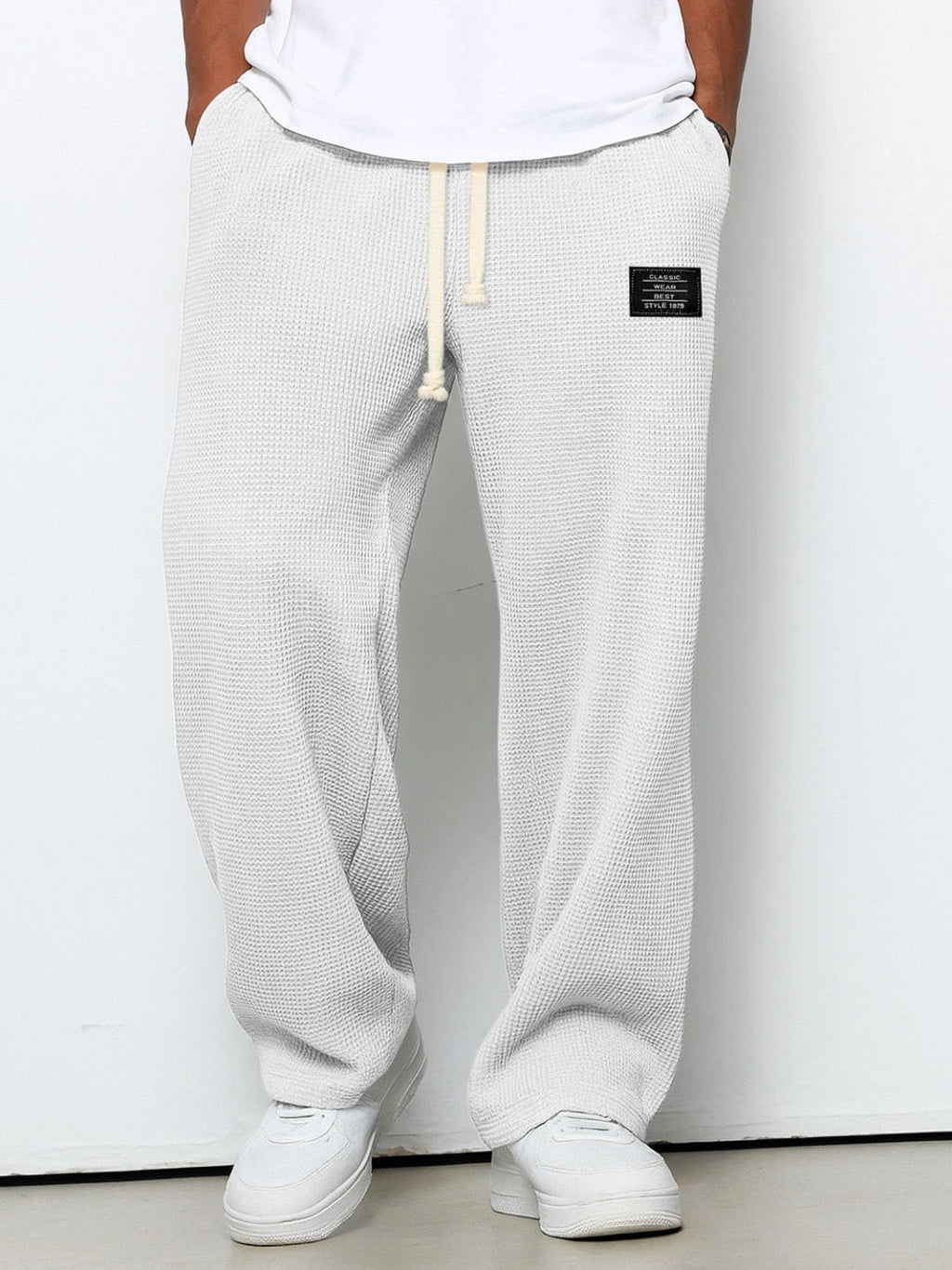 Pantalones de hombre de corte relajado con cintura ajustable