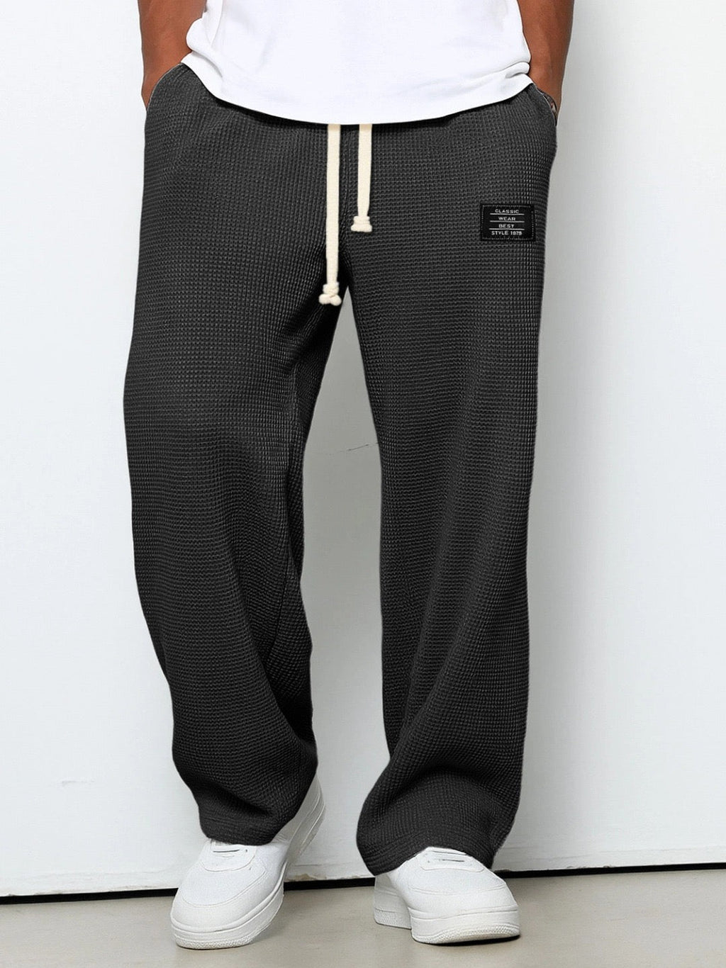 Pantalones de hombre de corte relajado con cintura ajustable
