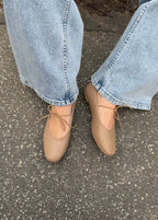 Ballerinasko med Bindebånd