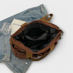 Borsa Karen con Ampio Spazio e Design Senza Tempo