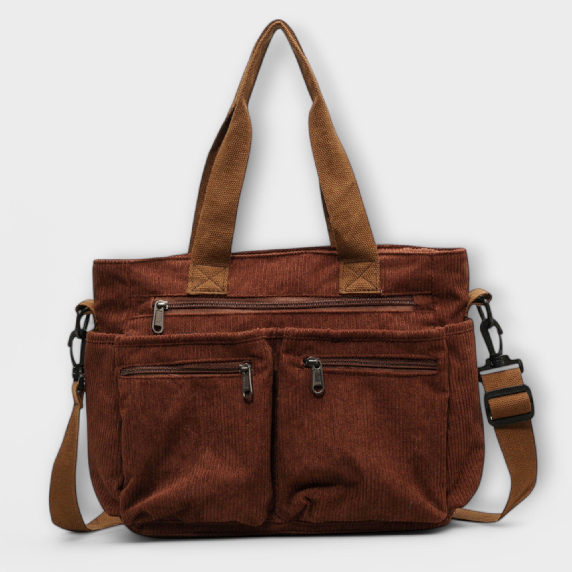 Borsa Karen con Ampio Spazio e Design Senza Tempo